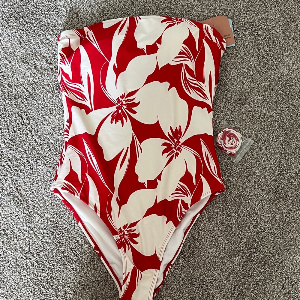 Shade & Shore Women’s one Piece Swimsuit